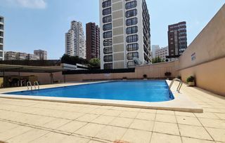Flat in Avenida de  filipinas