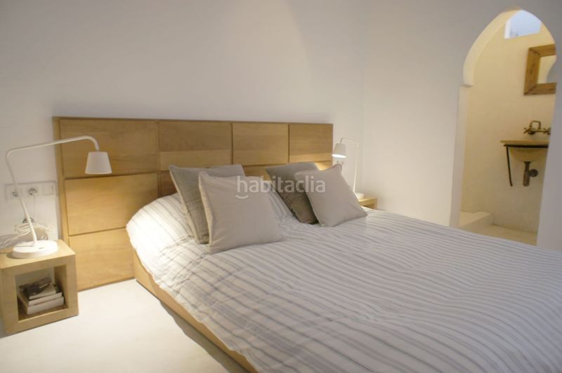Foto 45027822-2629-447a-bea9-8c7ad6dc0de7. Tríplex a carrer de la mare de déu a Dalt Vila-La Marina Ibiza