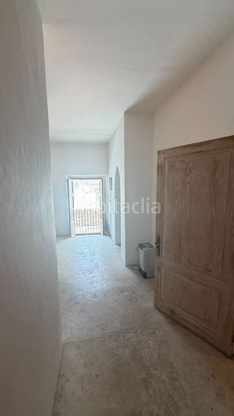 Foto 6a98b9e9-1849-4441-a6c0-e7c0961d88d2. Tríplex a carrer de la mare de déu a Dalt Vila-La Marina Ibiza