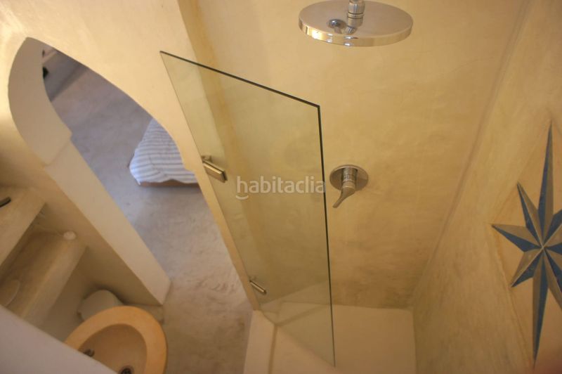 Foto 6e323c8f-7381-4a63-9501-c3709bbaeb35. Tríplex a carrer de la mare de déu a Dalt Vila-La Marina Ibiza