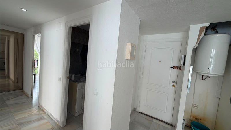 Foto 71f35e07-a661-4d11-b950-040653a6a833. Pis a avenida 8 d'agost 9 a Marina Botafoc-Talamanca Ibiza