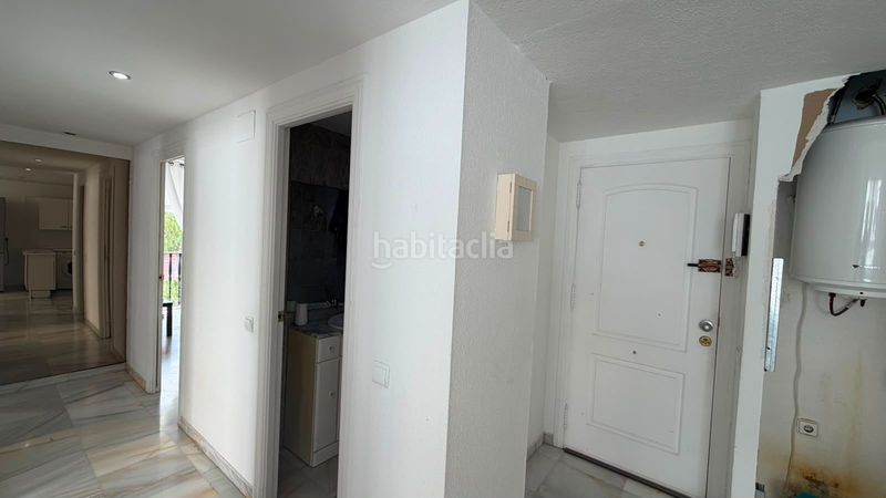 Foto a66c018b-f0cf-4638-b374-0f32b474c8aa. Pis a avenida 8 d'agost 9 a Marina Botafoc-Talamanca Ibiza