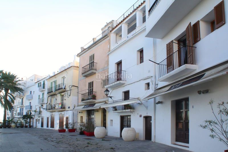 Foto 23d1d77a-3612-430e-a004-0bf4cd4c385e. Casa a mare de deu 73 a Dalt Vila-La Marina Ibiza