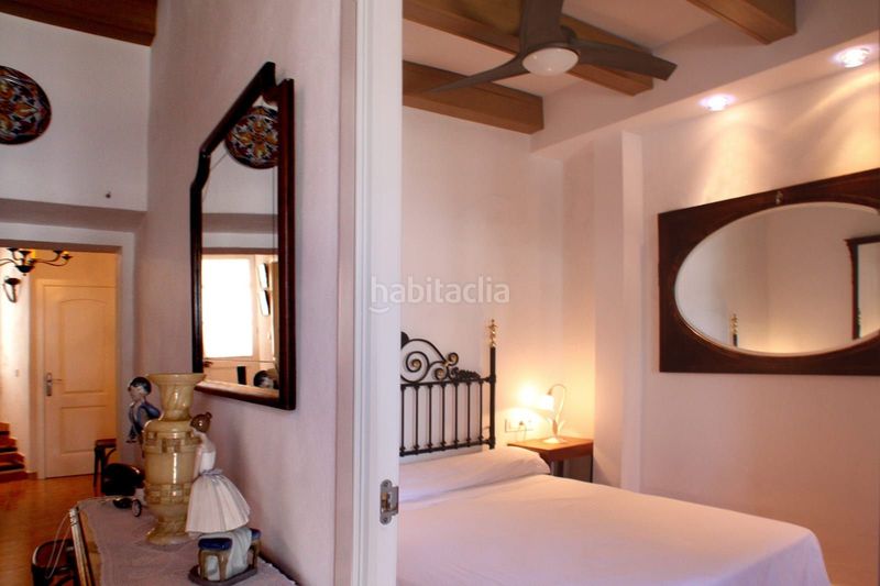 Foto 8e891cea-2370-4839-ac63-127ab42f324c. Casa a mare de deu 73 a Dalt Vila-La Marina Ibiza