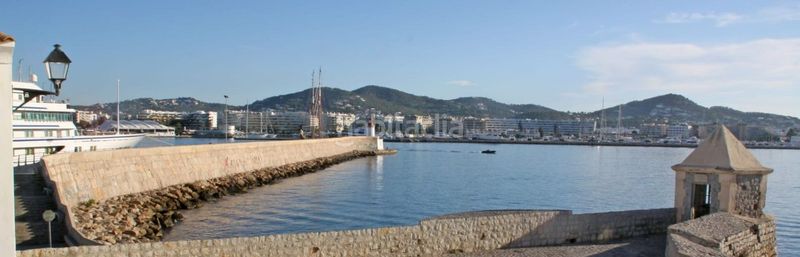 Foto aaeee7f9-cece-445e-a519-2cd1153d78dc. Casa a mare de deu 73 a Dalt Vila-La Marina Ibiza
