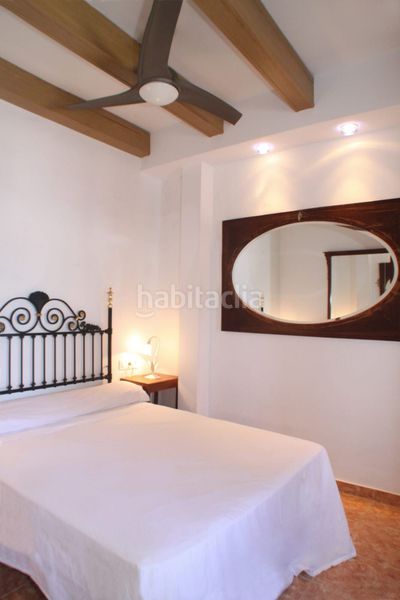 Foto f9dbffc3-7b58-42a5-a526-ac62e5e0af19. Casa a mare de deu 73 a Dalt Vila-La Marina Ibiza
