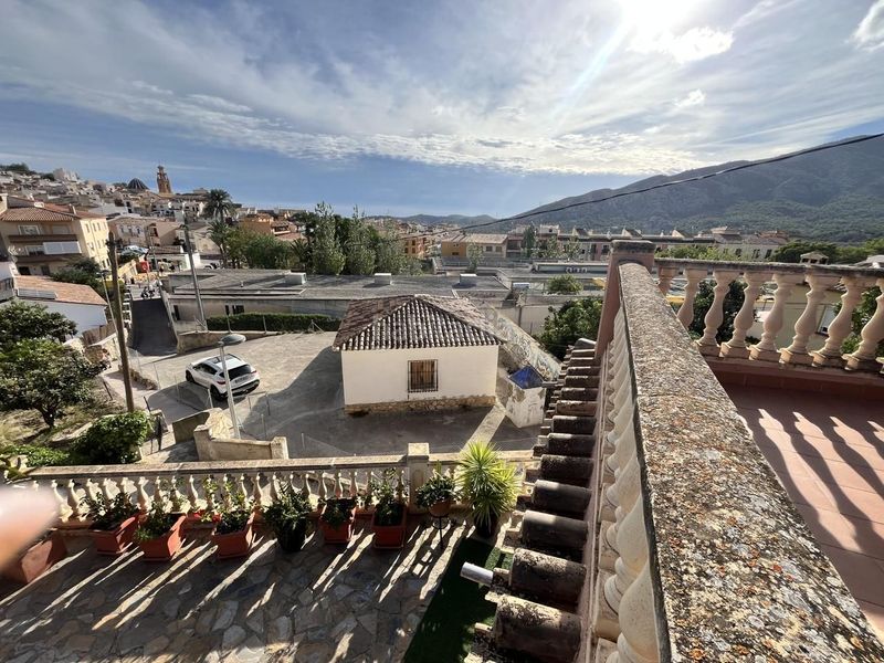 Foto a42a1fbe-91af-4e48-8960-db153b99dfc2. Casa amb piscina a Finestrat pueblo Finestrat