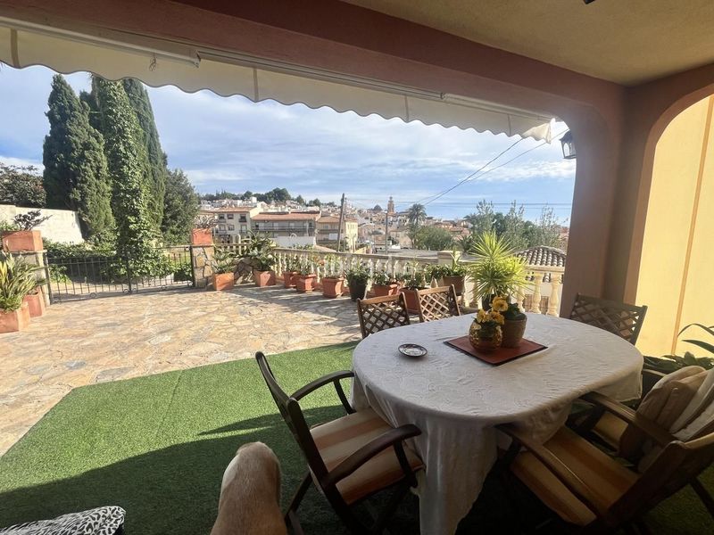 Foto b631d50a-6371-443c-afb5-80d016a6200f. Casa amb piscina a Finestrat pueblo Finestrat