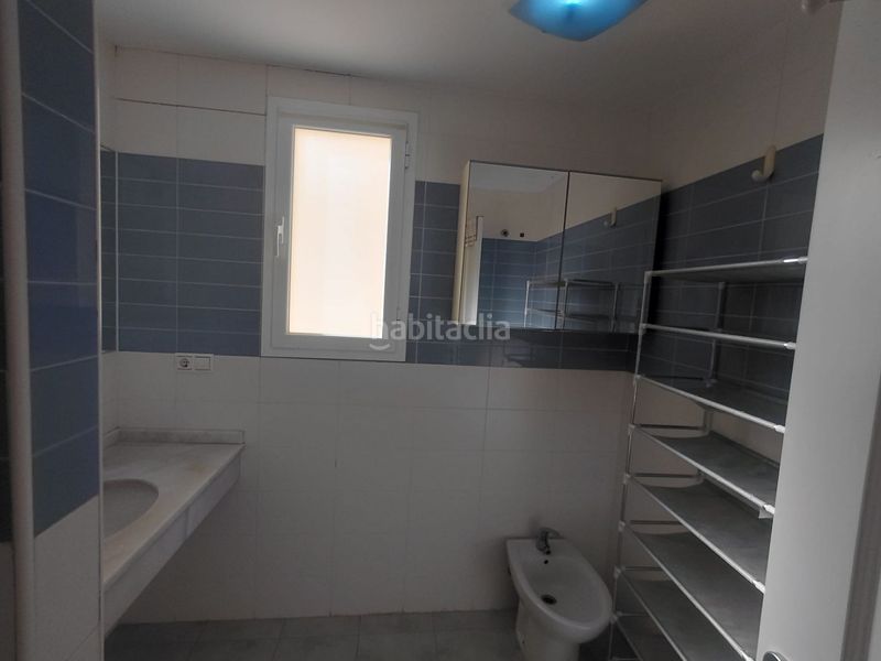 Foto abbd17f7-652c-404e-86cb-f18ab99d2c10. Piso en Via Parque Benidorm