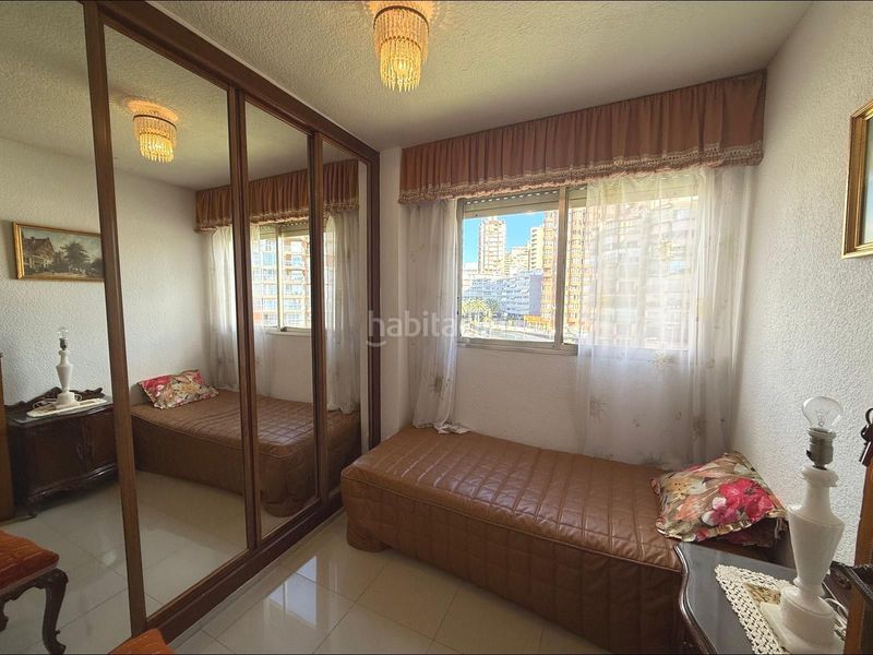 Foto fbb6882d-28b6-4171-8795-093137f51577. Pis amb piscina a Playa Levante Benidorm