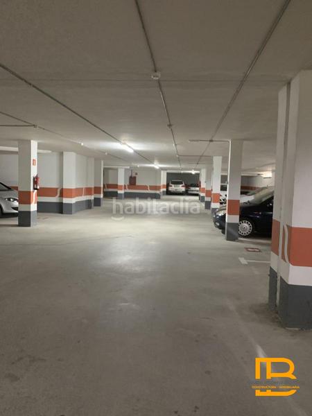Foto b46c26b9-7cfb-4957-b996-e6291e21d864. Parking coche garaje en venta en bádames. en Voto