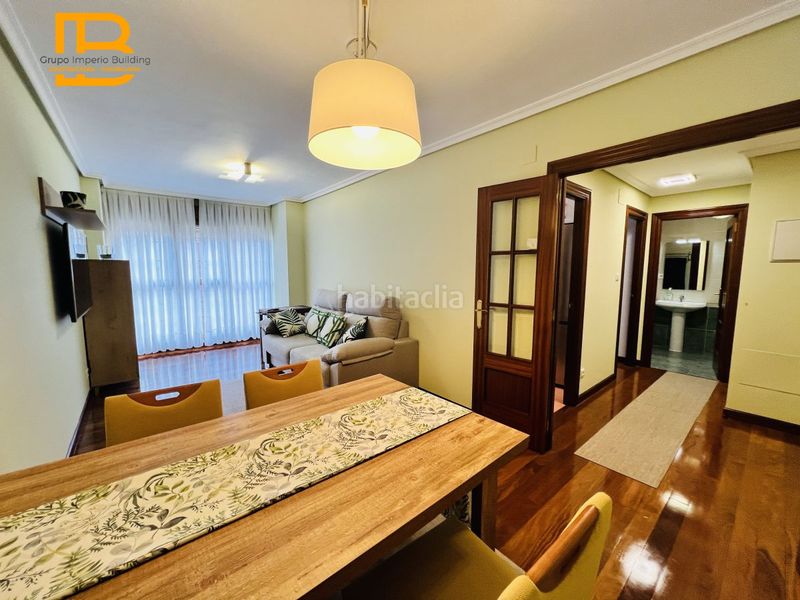 Foto 73863871-db33-40b0-b69f-23a02dc5de0a. Lloguer pis amb calefacció aparcament piscina a Voto