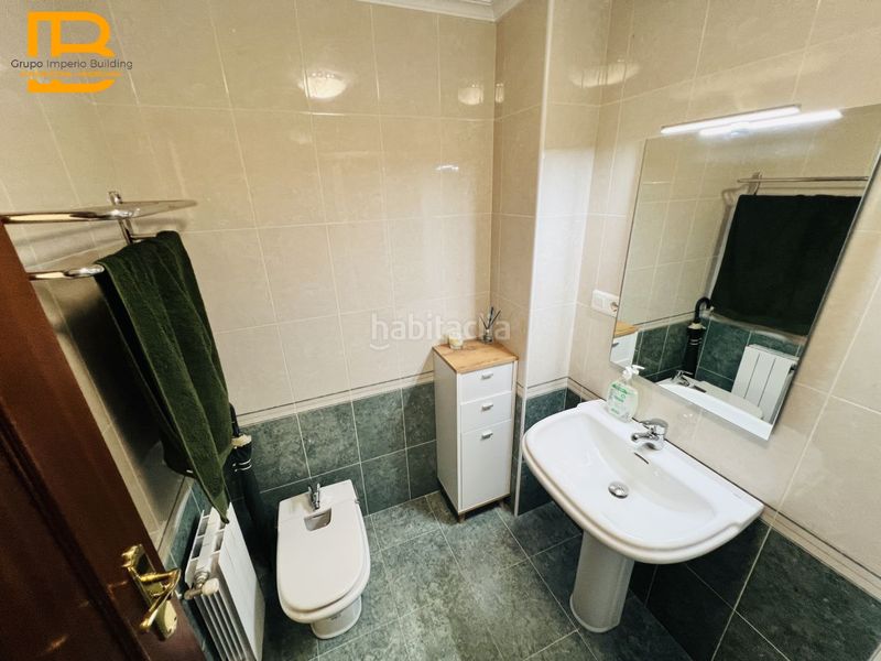 Foto c6737997-bfb0-49c1-9bb4-0fd06e4d6d2d. Lloguer pis amb calefacció aparcament piscina a Voto