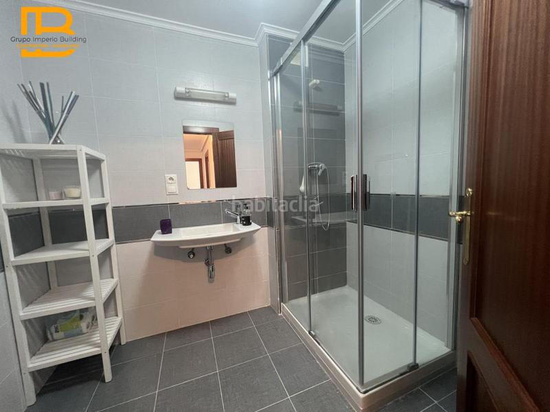 Foto 9beaaa8a-7183-45c5-8df8-6692d4b46ae8. Rent flat with heating parking in Voto