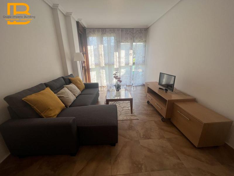 Foto ac2376fa-26a4-4f30-b86a-ab31f9ae0d0d. Rent flat with heating parking in Voto