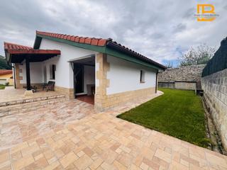Xalet a Voto. Chalet en venta en san miguel de aras, 3 dormitorios.