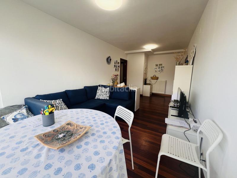 Foto 4891cbe0-1b3f-4928-9622-ff2e5da4eb4b. Piso  en venta en bádames, 2 dormitorios. en Voto