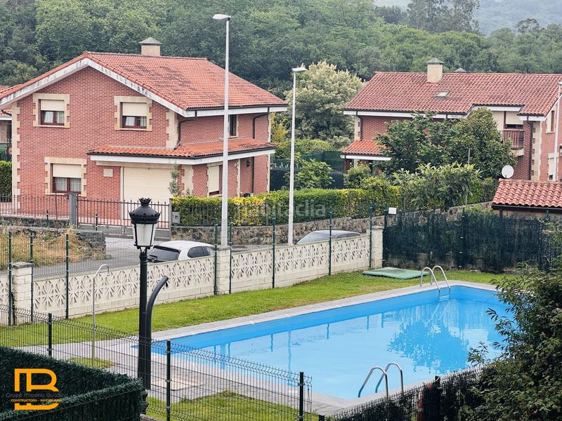 Foto 729fcc16-e522-4723-92d1-768f025e03db. Rent flat with heating parking in Voto