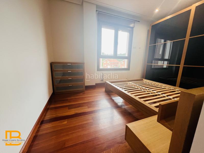 Foto ce17c93c-6bef-4cea-9175-e773746eefb4. Rent flat with heating parking in Voto