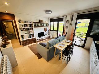 Miete Etagenwohnung in Voto. Piso en alquiler en bádames, 1 dormitorio.