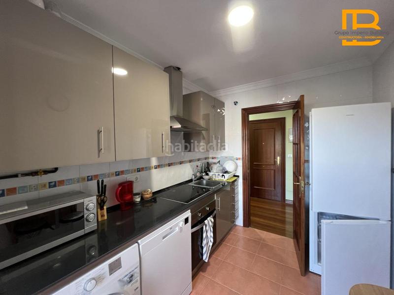 Foto 74d42520-dbd9-4a44-bd3c-1cb916d9d44b. Rent flat with heating pool in Voto
