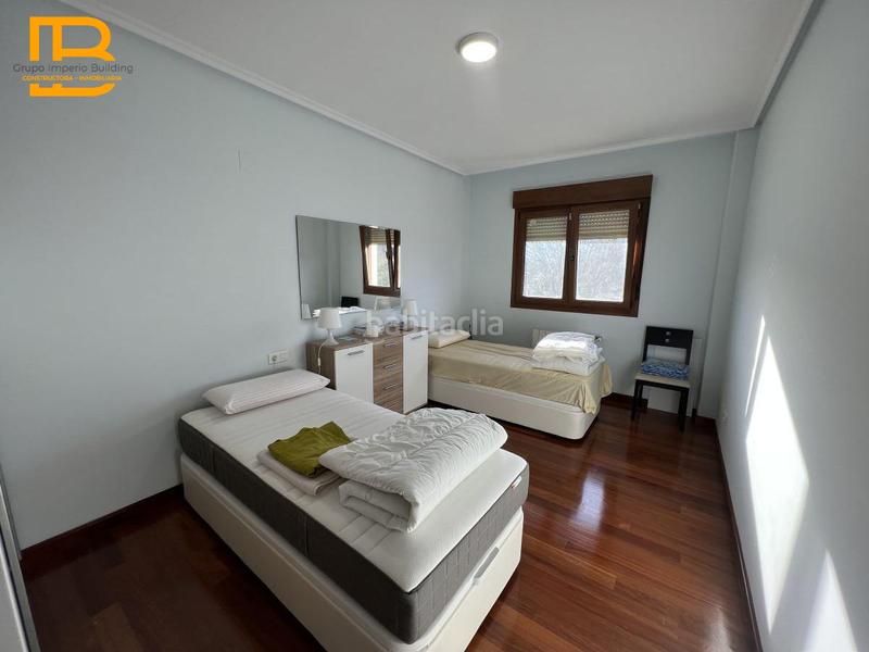 Foto bb09a148-b4e7-4114-a675-3f4b74ecd02e. Rent flat with heating pool in Voto