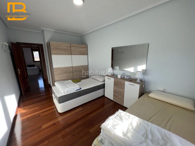 Foto cb50416e-1e33-4cb8-81c7-80a22aa4850a. Rent flat with heating pool in Voto