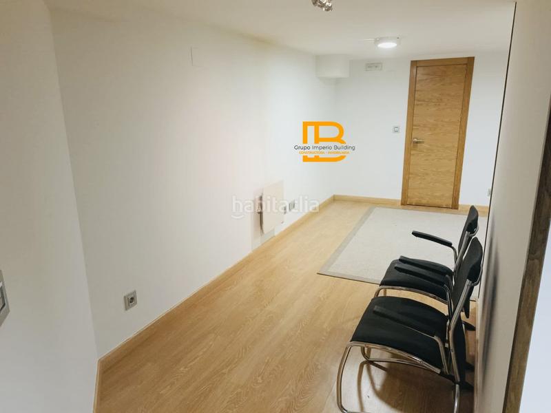 Foto da2d2a4d-db72-473d-a1cd-96cbac6ab2f0. Location bureau avec chauffage dans Colindres