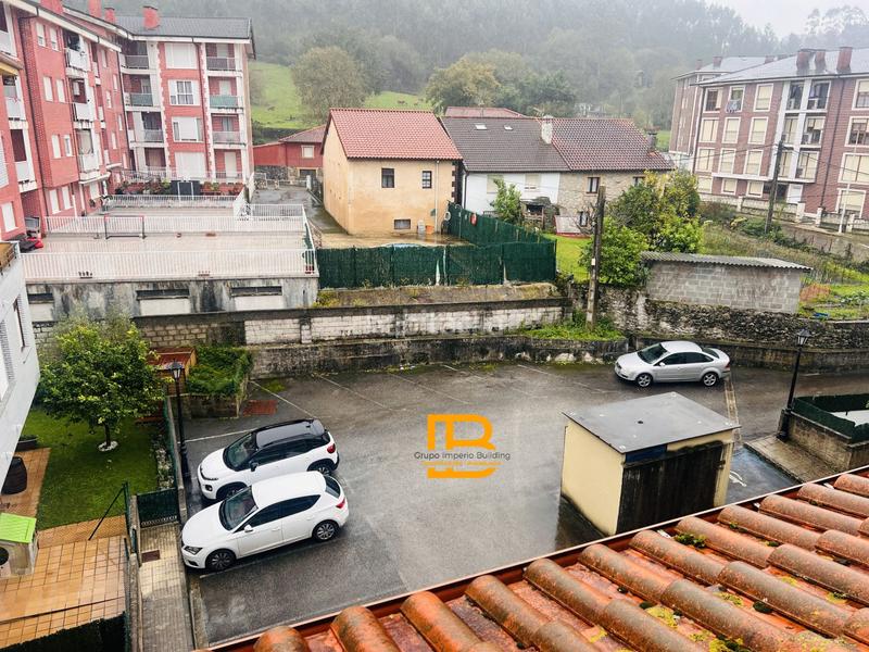 Foto 211d709d-b06b-4f11-9061-4c0ceab236a1. Duplex avec chauffage parking dans Voto