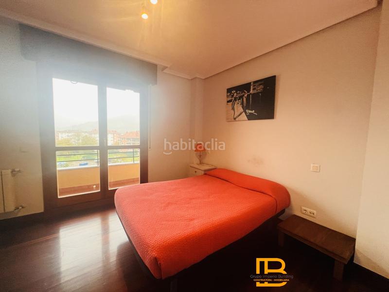 Foto 45ee726e-7abe-47d4-abc5-54420a64c365. Duplex avec chauffage parking dans Voto