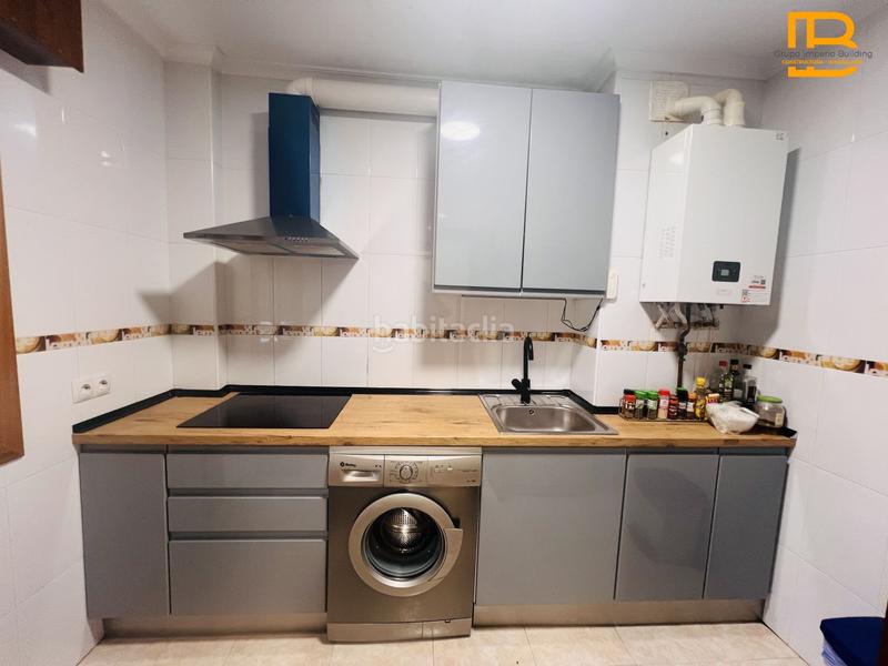 Foto b961fe16-7187-4c3c-9e1a-a8f9d87cbc49. Duplex avec chauffage parking dans Voto