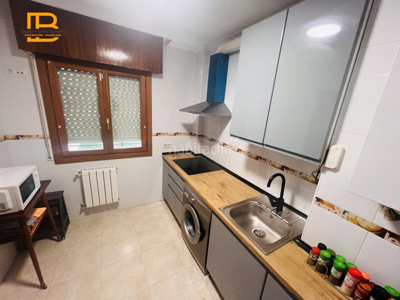 Foto e652b335-002c-4ab5-894b-619566690110. Duplex avec chauffage parking dans Voto