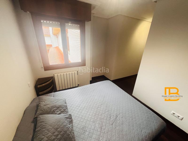 Foto ebc38fc1-18b2-4097-9156-b3985a983b3c. Duplex avec chauffage parking dans Voto