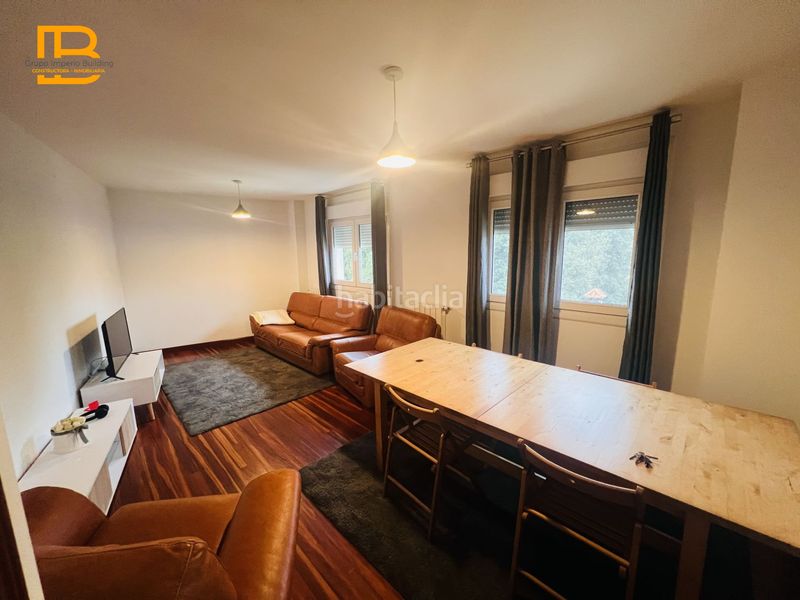 Foto c0171b92-b771-4c22-b96f-b98b1737fc2a. Pis amb calefacció aparcament a Voto