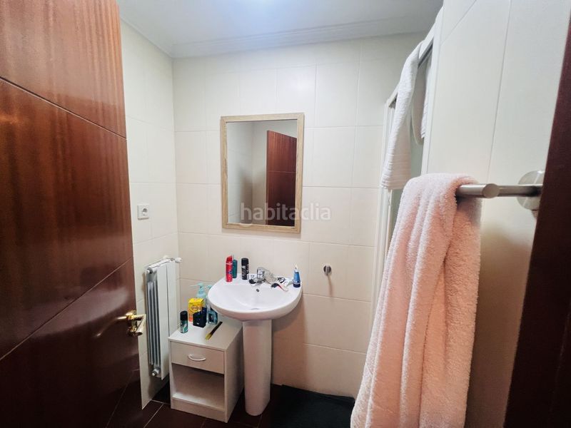 Foto c32ecf47-e2ab-4355-814b-2987e2ef419d. Pis amb calefacció aparcament a Voto