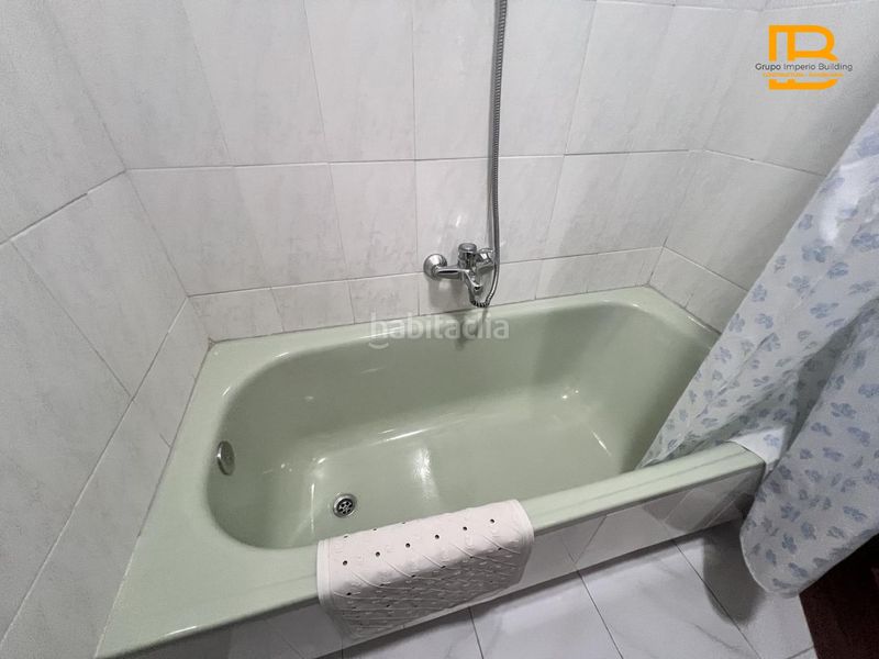 Foto 46807a6f-551b-4549-88ff-aece220303f6. Chalet con riscaldamento parcheggio in Centro Laredo