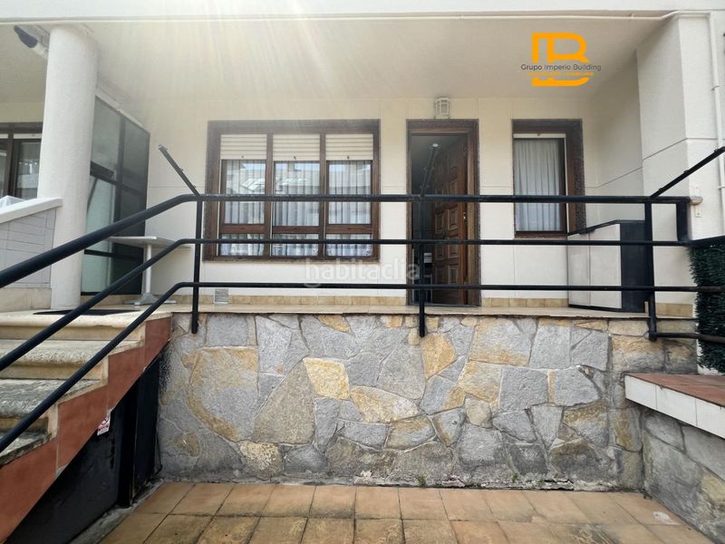 Foto 4a798d48-3e1c-4287-849f-ad17662b5e5d. Chalet con riscaldamento parcheggio in Centro Laredo
