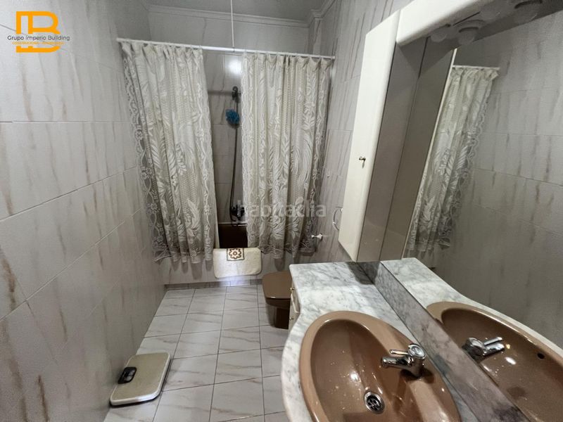 Foto cb459802-394d-4e46-91eb-c84b9d5571d7. Chalet con riscaldamento parcheggio in Centro Laredo