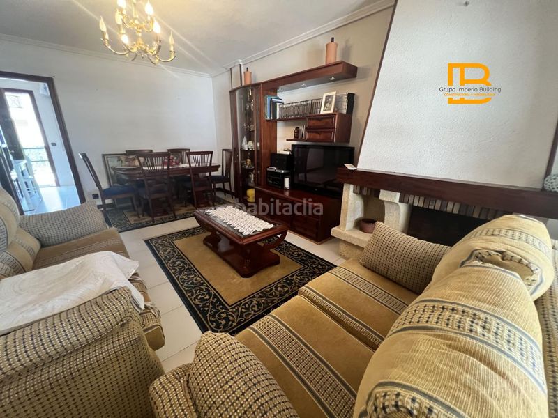 Foto e569a06e-6fca-47e1-bed1-a0d1530d652c. Chalet con riscaldamento parcheggio in Centro Laredo