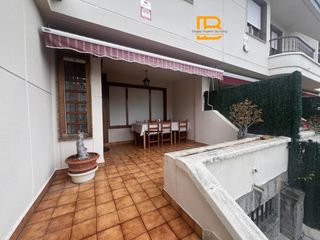 Xalet  De la  libertad. Chalet en venta en playa, 4 dormitorios.