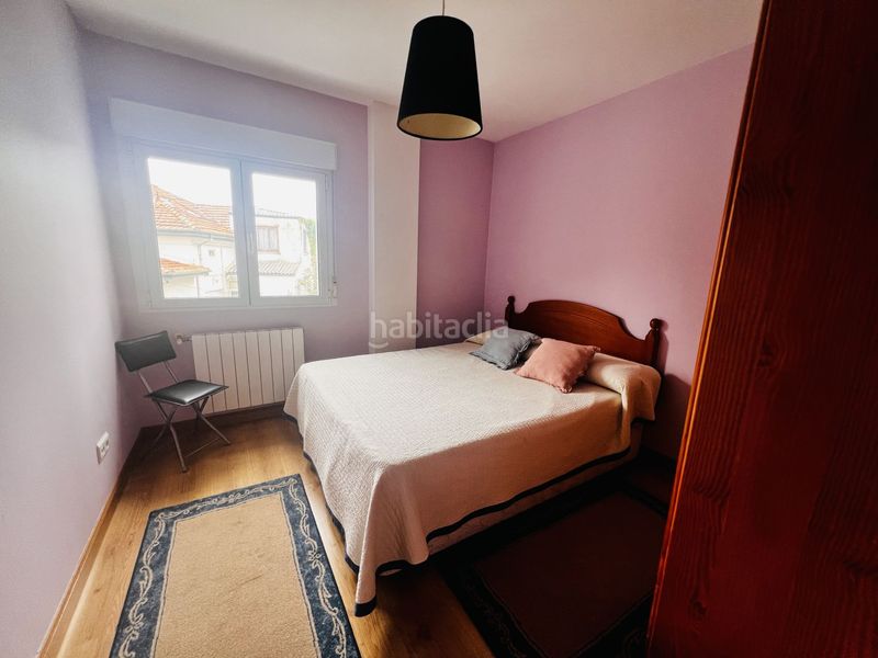 Foto dd9b9cfe-aa2e-4ce2-8c2f-36dcc7166a83. Pis a ayuntamiento a Colindres