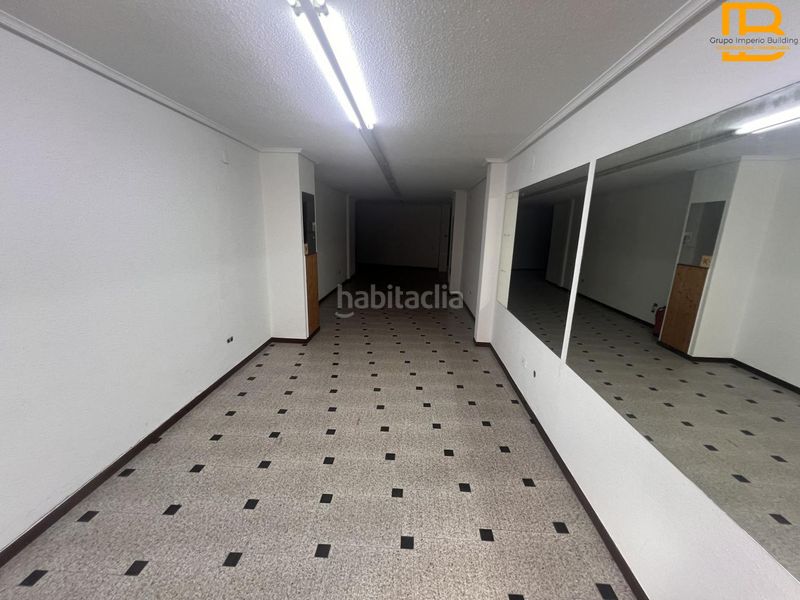 Foto f8e7780e-2095-4005-812f-402b23a2d51d. Local comercial local com. en venta en Centro. en Laredo