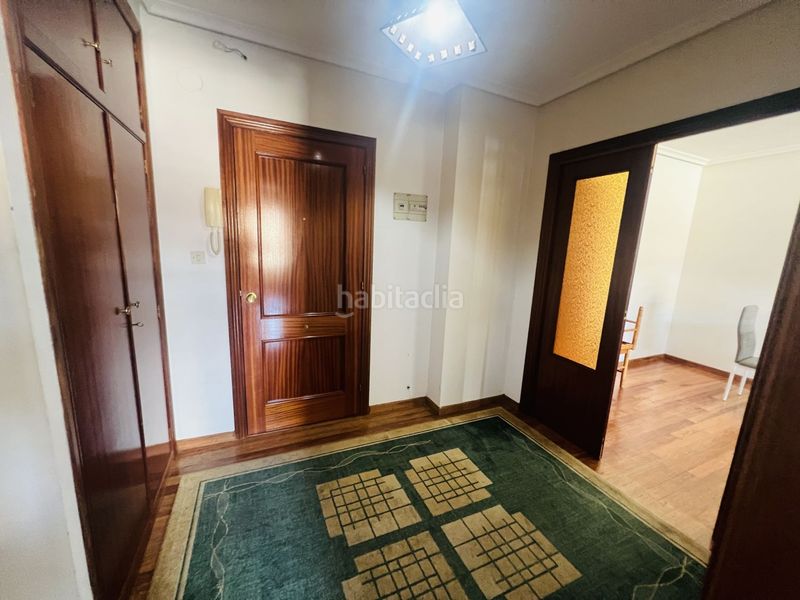 Foto 0421d472-0ab4-4259-ae44-7f246062d6ae. Piso  en venta en bádames, 3 dormitorios. en Voto
