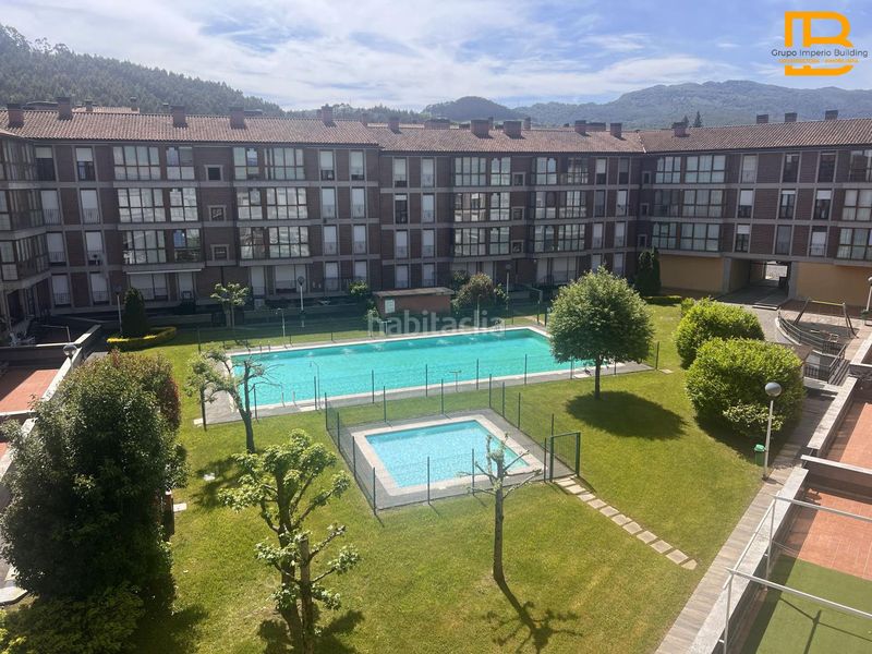 Foto 409713d1-e322-4455-ae4f-b50eb206c82b. Pis amb calefacció piscina a Voto
