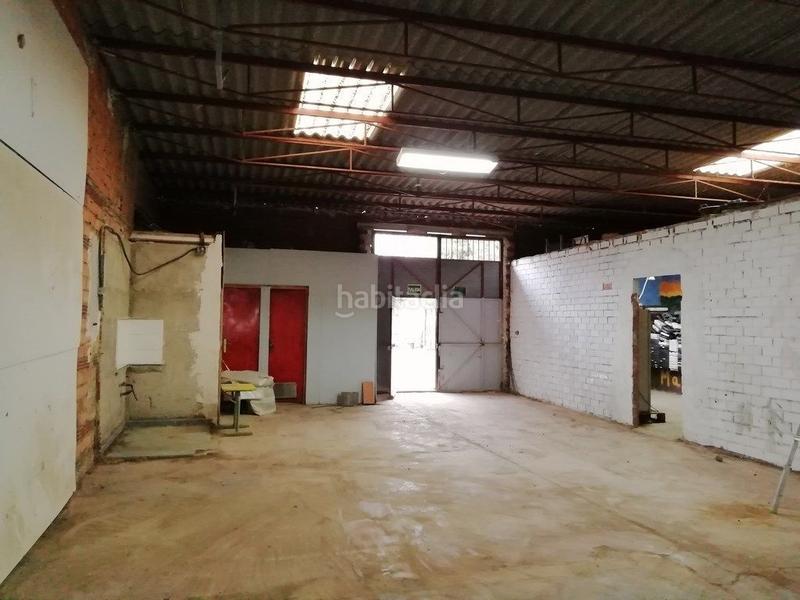 Foto ef9c188c-47d6-4106-ad47-538b8c506875. Capannone industriale in Campo de Criptana