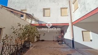 Haus  Juan carlos i. Gran casa con encanto en pueblo tranquilo!