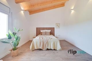Casa  Arpa. Una casa de pueblo con 4 dormitorios y 3 baños a estrenar en el