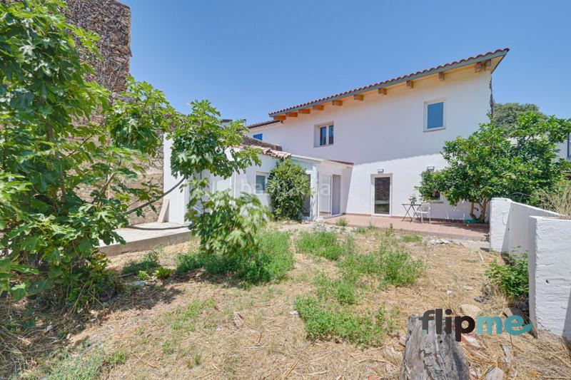 Foto 0812adbd-a74b-4f95-8fe9-80793f005779. Casa adosada una casa de pueblo con 4 dormitorios y 3 baños a estrenar en el centro . en Calonge