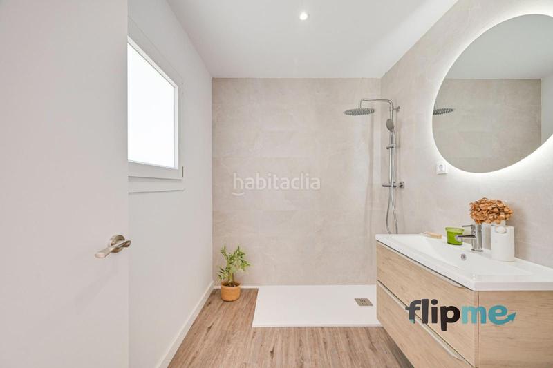 Foto 1150ee0b-63e5-40fc-9f8d-6de248bda47d. Casa adosada una casa de pueblo con 4 dormitorios y 3 baños a estrenar en el centro . en Calonge