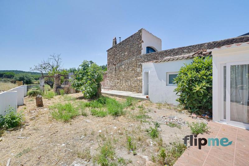 Foto 6dd17fd6-2c12-4b84-b1ac-2c4a35ed9fb6. Casa adosada una casa de pueblo con 4 dormitorios y 3 baños a estrenar en el centro . en Calonge
